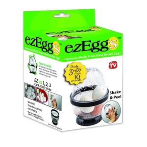 NWT EzEggs Hard Boiled Egg Peeler